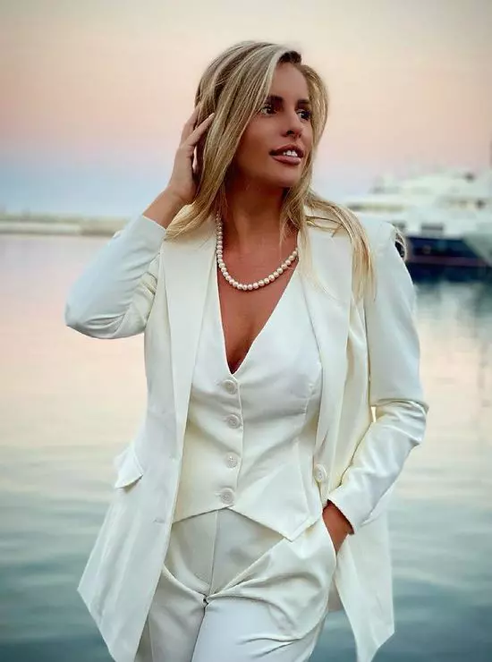 Cine-este-Florentina-Raiciu-6