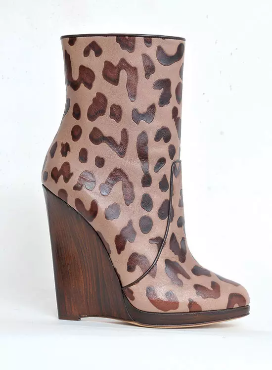 Botine din piele, Cassadei,  2.750 lei, magazinul Distinto 