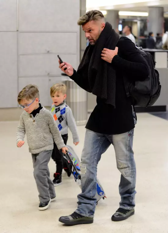 Ricky Martin si gemenii