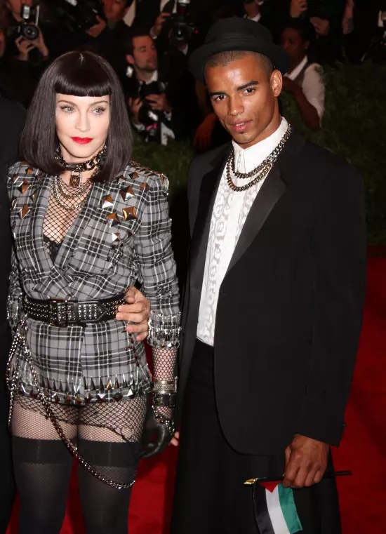 Madonna şi Brahim Zaibat