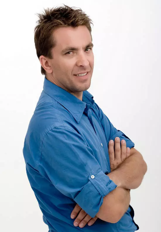 Cristi-Pascu-Hairstylist-2