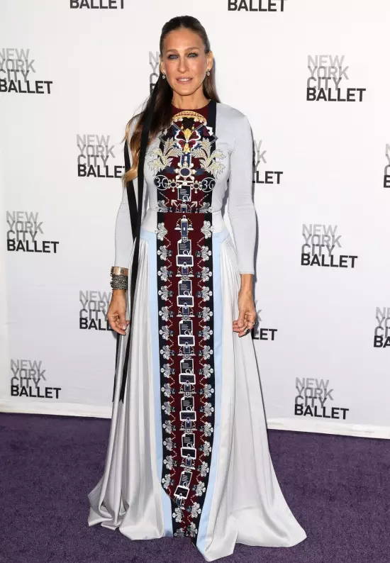 Sarah Jessica Parker – Rochie Mary Katrantzou la New York City Ballet Fall Fashion Gala
