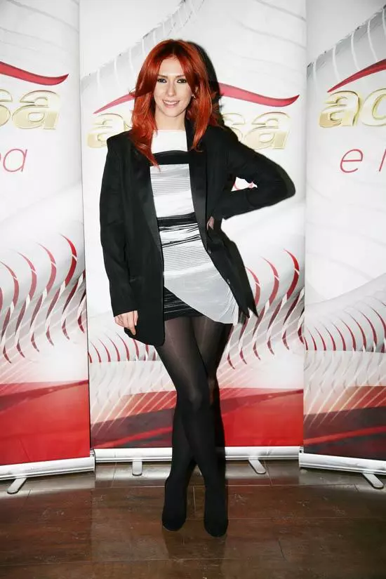 Adela Popescu