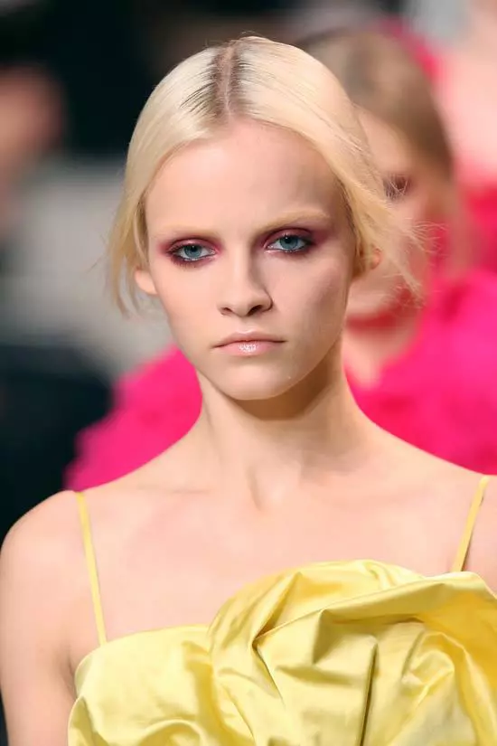 MASCULINE VS. FEMININE 