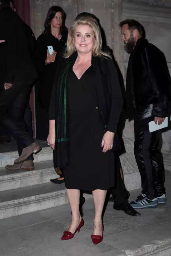 Catherine Deneuve la prezentarea Lanvin 
