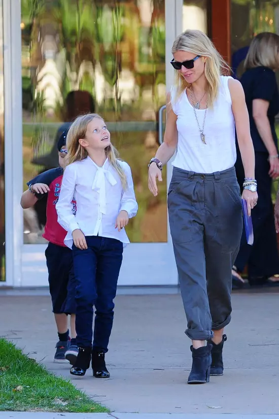 Gwyneth Paltrow si Apple