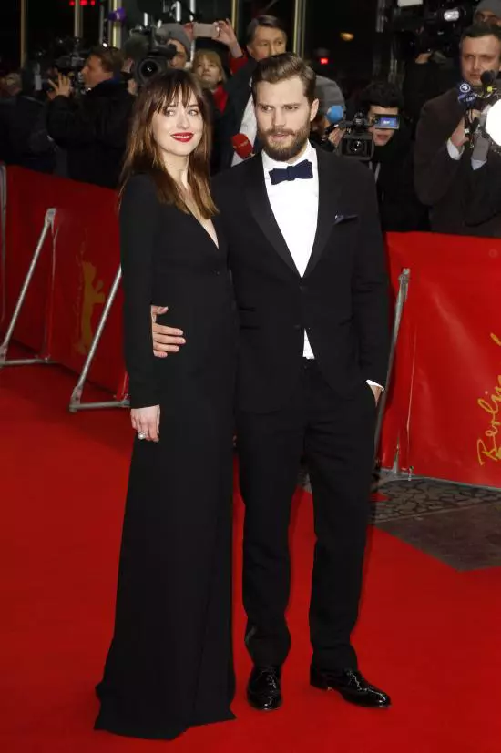 Dakota Johnson si Jamie Dornan