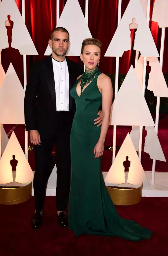 Scarlett Johansson si Romain Dauriac