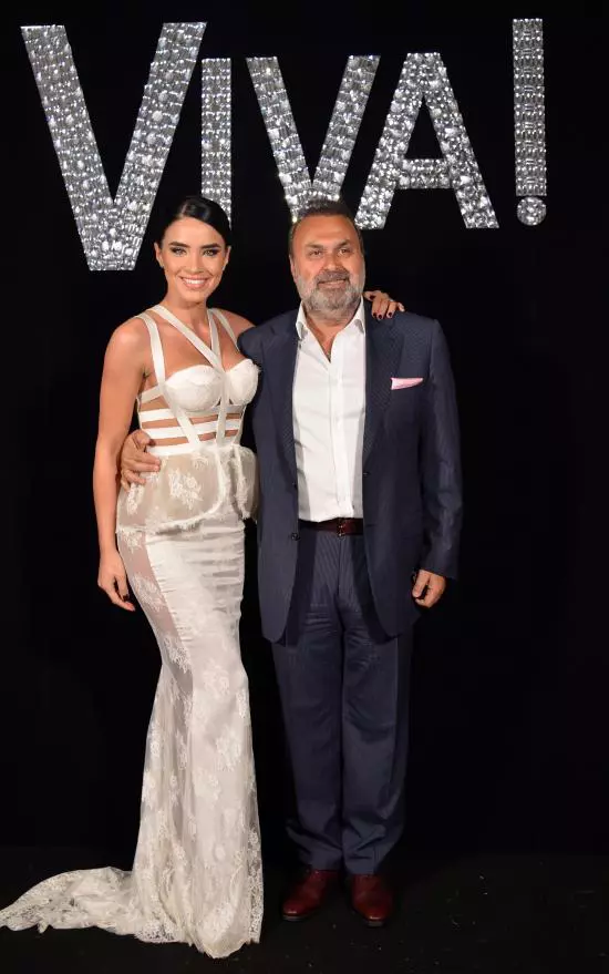 Adelina Pestritu si Haluk Kurcer (Kanal D)