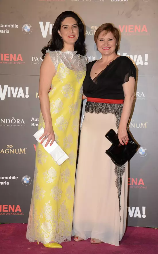 Cristina Lazar ( Luxcom) si Cristina Stanciulescu