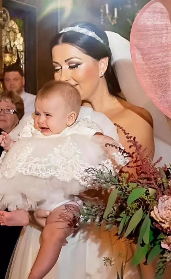 Gabriela Cristea si Tavi Clonda botez 4