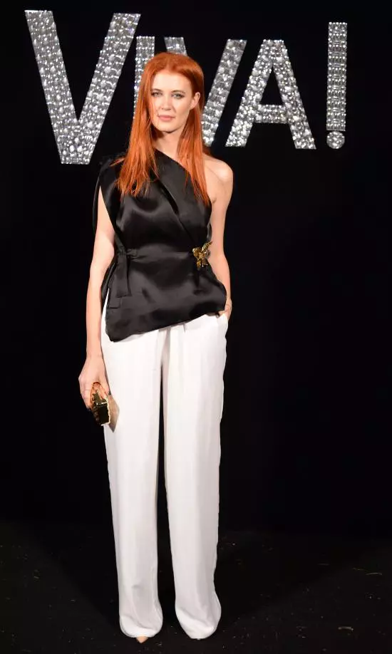 Andreea Constantin (Rhea Costa)