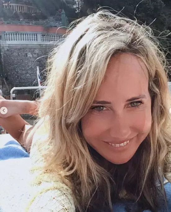 Lady-Victoria-Hervey-4