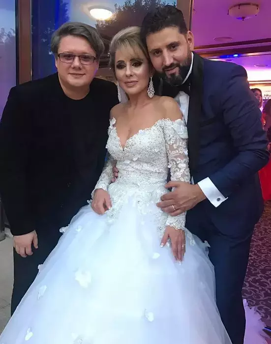 irina-loghin-a-devenit-bunica-3