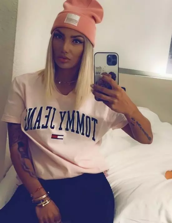 ana-dobrovie-survivor-sani-goi-4