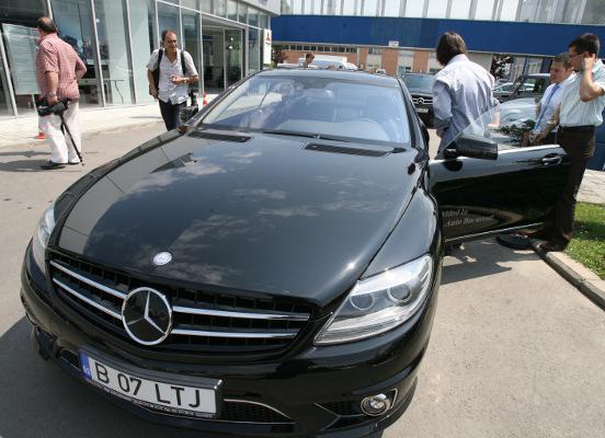 Cristian_chivu_-_Mercedes_Benz_CL63_AM6.JPG