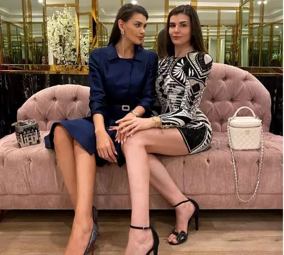 monica-si-ramona-gabor