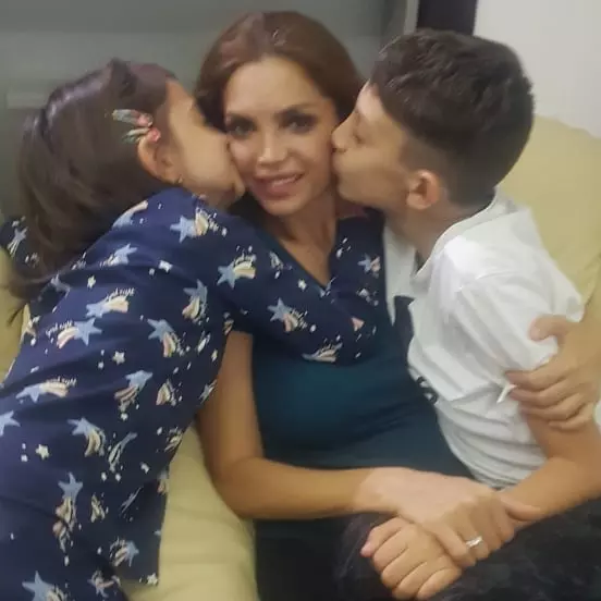 Cristina Spătar și copiii ei