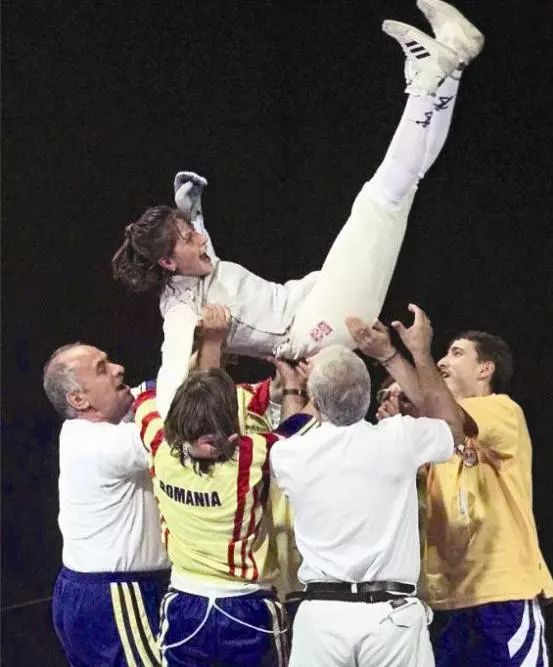 laura-badea-singura-campioana-olimpica-pentru-romania-intr-o-proba-individuala-de-scrima-4