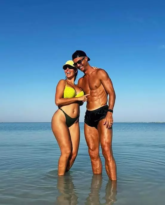 georgina si ronaldo 7