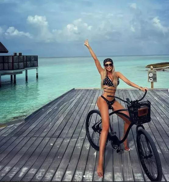 Bianca-Dragusanu-Maldive-1