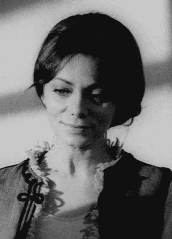 Valeria-Seciu-in-Inainte-de-tacere-regia-Alexa-Visarion-1