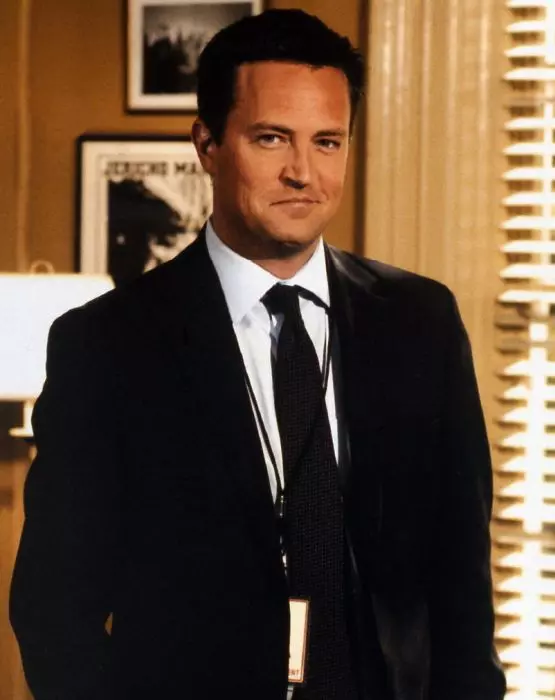 matthew-perry-a-murit-1