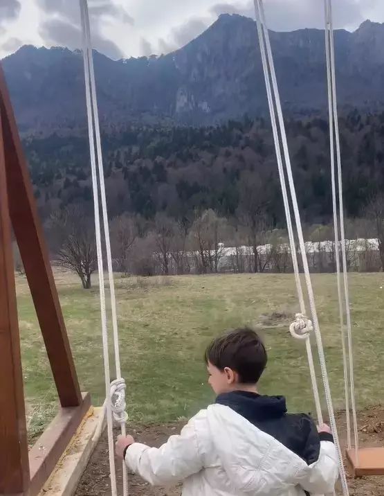 lavinia pirva stefan banica copil4