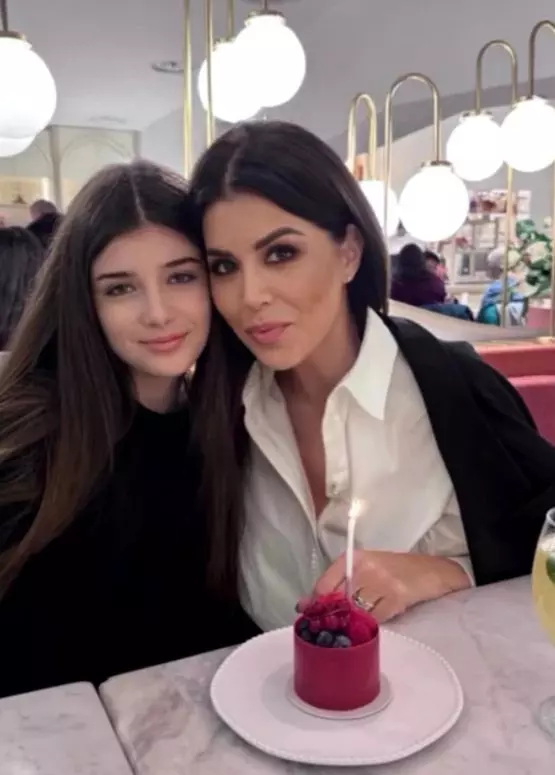 Simona Pătruleasa și fiica ei