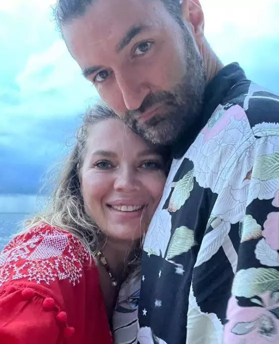 smiley-gina-sarut-2-1