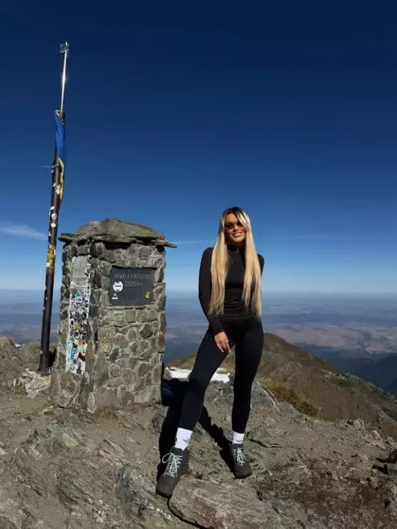 ella-visan-survivor-romania-2027-accident-varful-negoiu-9