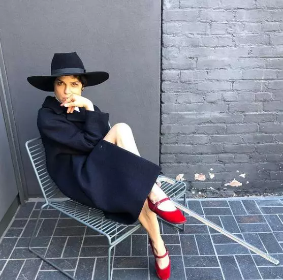 2021-02-26-15_02_51-Selma-Blair-@selmablair-•-Instagram-photos-and-videos