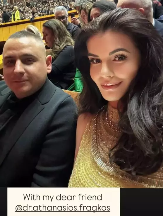 monica-gabor-premiera-cravata-galbena