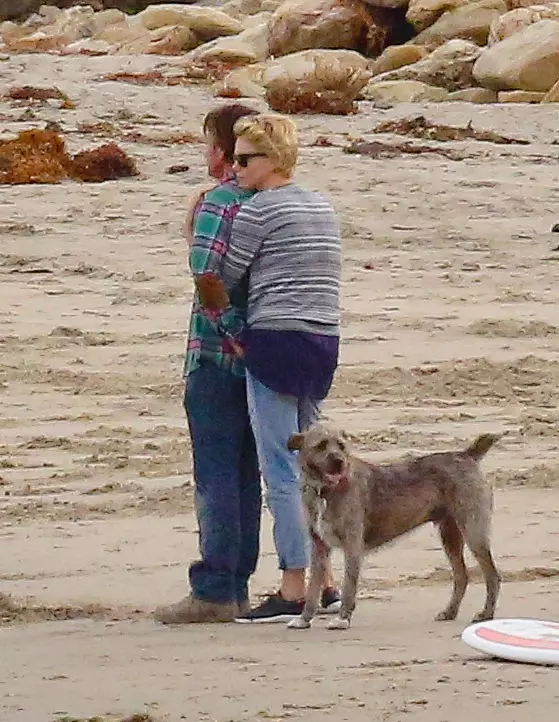 Charlize Theron si Sean Penn