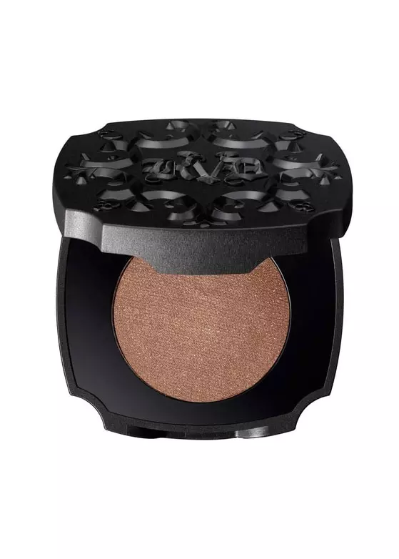 Pudră pentru sprâncene Brow Struck Eyebrow Powder, KVD VEGAN BEAUTY, 95 lei (exclusiv în magazinele Sephora)