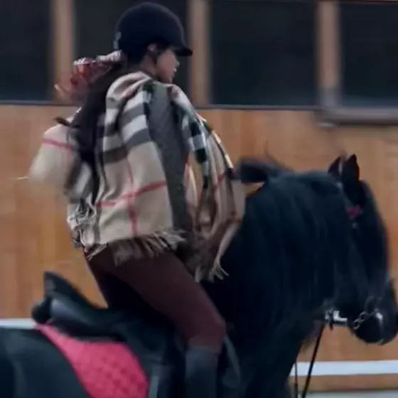 elena-basescu-echitatie-