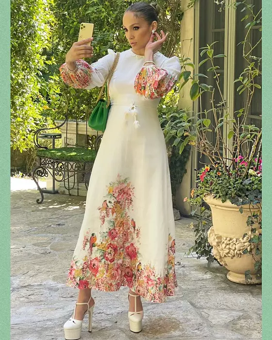 Jennifer Lopez, apariție surprinzătoare cu ocazia sărbătorilor pascale. Cum s-a îmbrăcat actrița