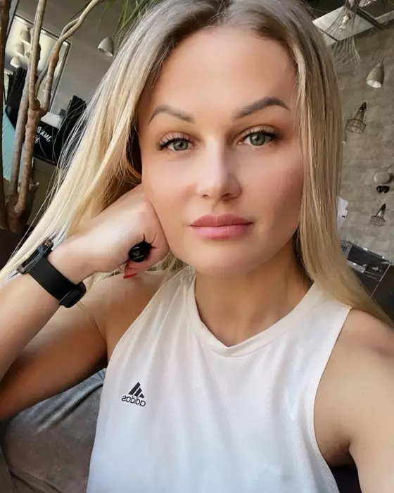 Ce decizie a luat Yulia Chernitskaya, refugiata din Ucraina căreia un român i-a oferit 200 de lei într-o benzinărie