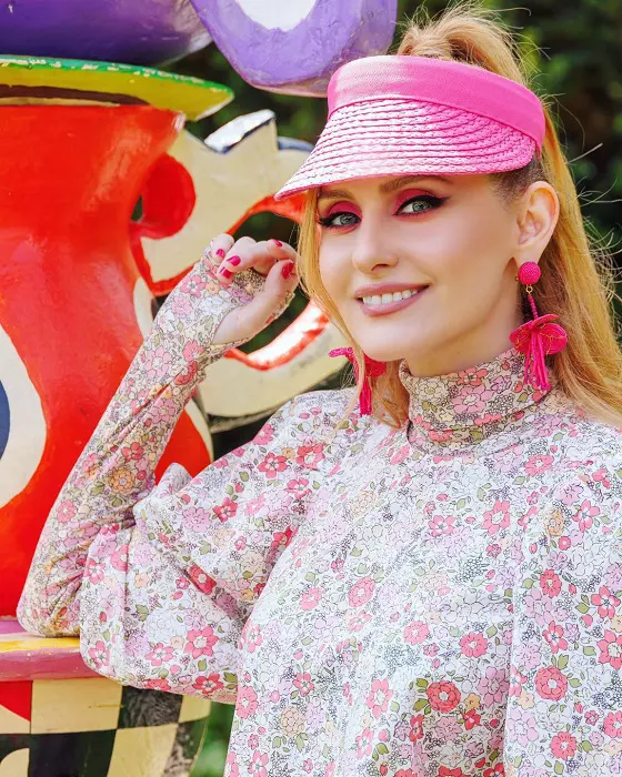 Din ce își câștigă veniturile Alina Sorescu. Artista nu a depins niciodată de banii lui Alexandru Ciucu