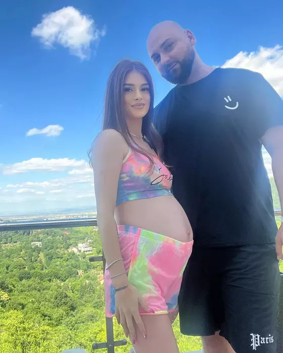 Ce spune Radu Vâlcan despre relația dintre Teodora și Alex de la "Insula Iubirii". Prezentatorul show-ului a văzut cu ochii lui ce se petrece între cei doi