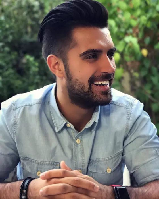 Alex Leonte are o nouă iubită? În compania cui a fost surprins nepotul lui Nea Mărin