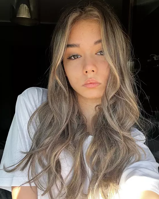 Ianca, fiica lui Răzvan Simion, schimbare radicală de look. "Wow, ce bine îți stă!"
