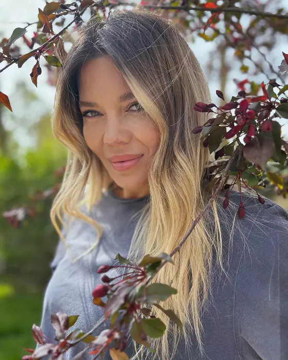 gina 77
