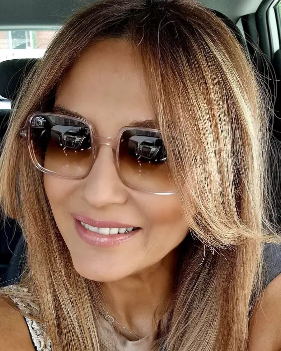 anca turcasiu 32