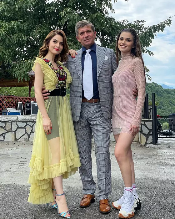 raluca diaconu43