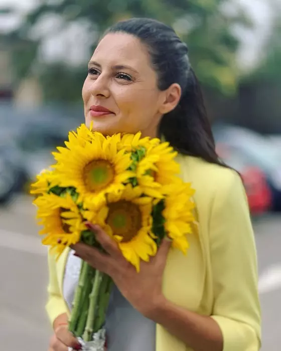ramona pauleanu 6