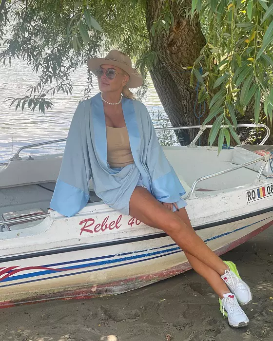 vica blochina 3