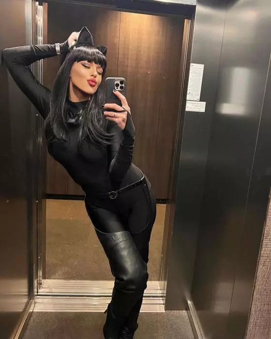 roxana-nemes-costum-halloween