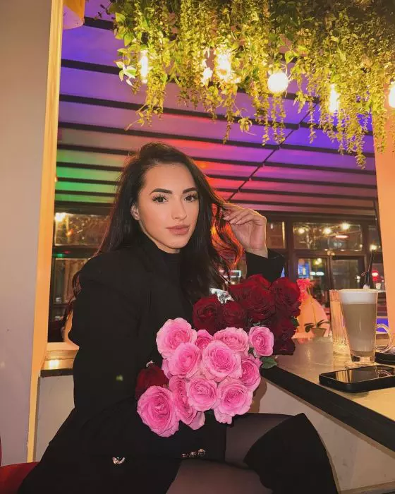 larisa-iordache-10