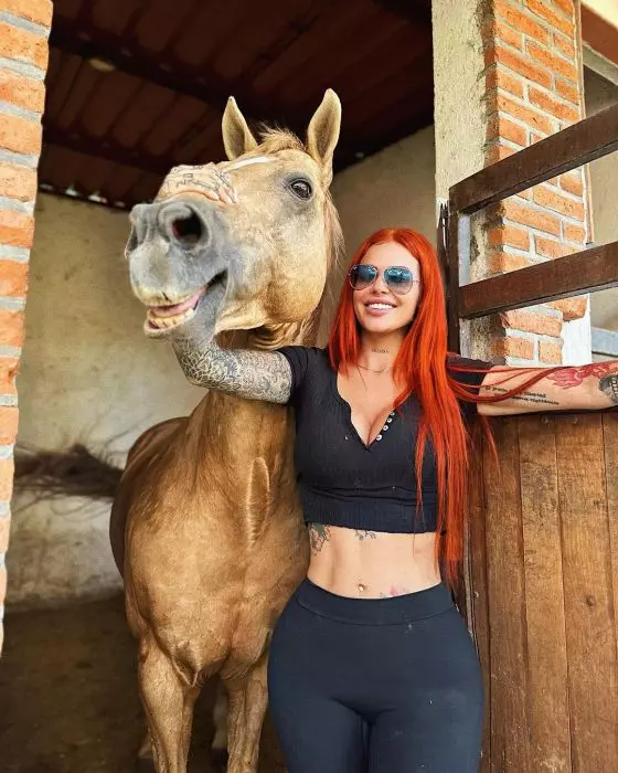 elena-larrea-3